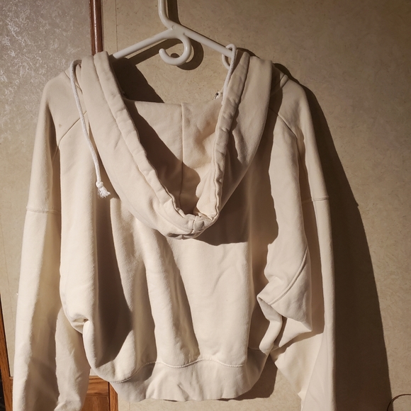 American Eagle Cropped Hoodie - Picture 3 of 4